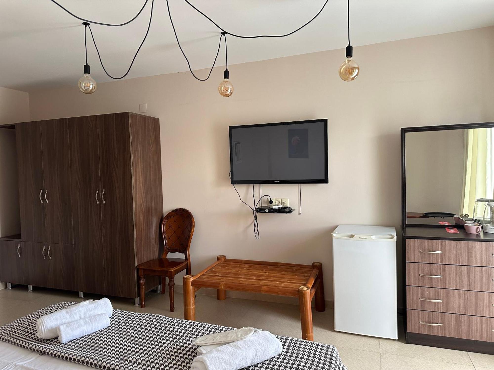 Claude Monet Beach Hotel Ureki Zewnętrze zdjęcie