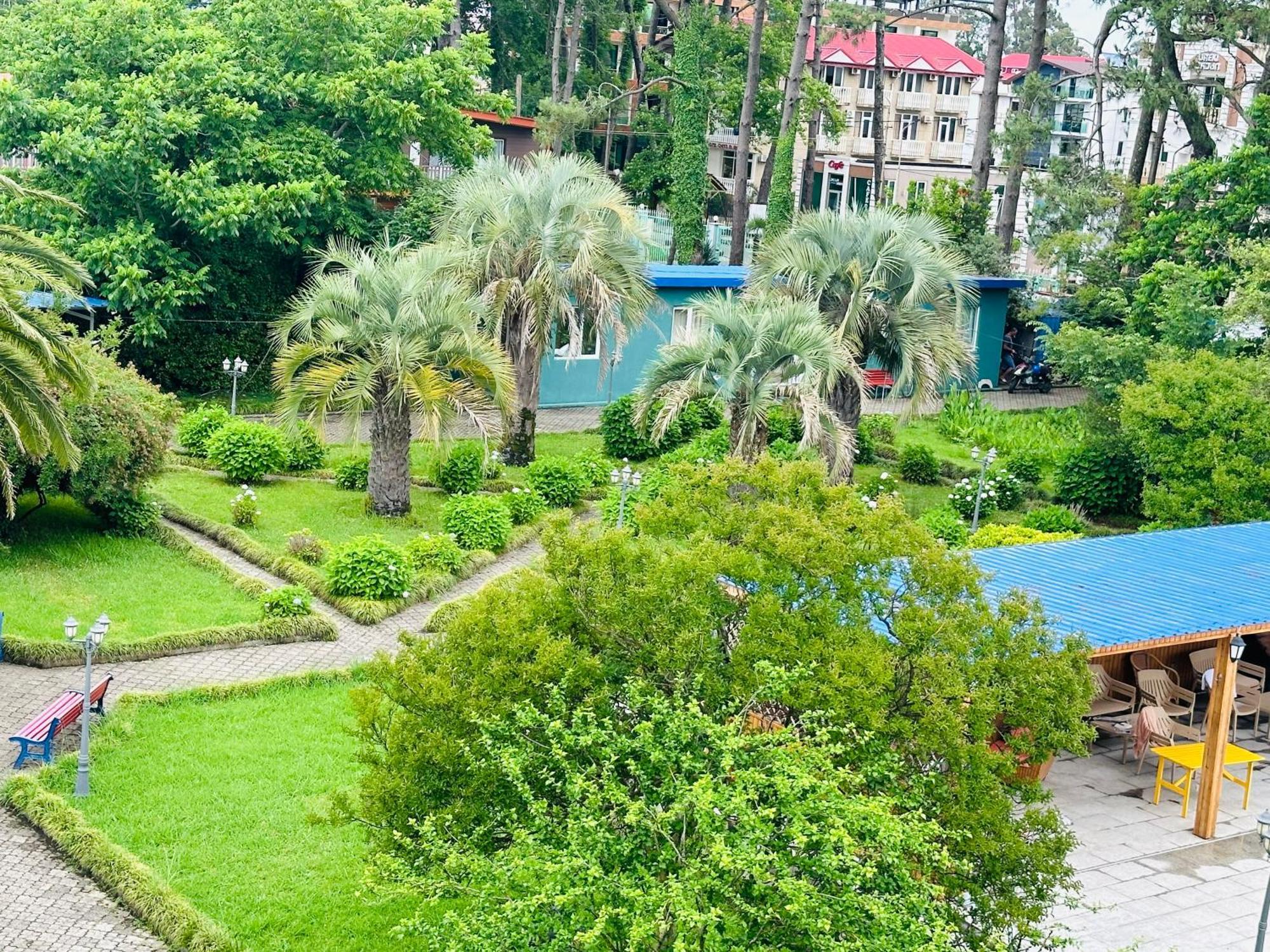 Claude Monet Beach Hotel Ureki Zewnętrze zdjęcie